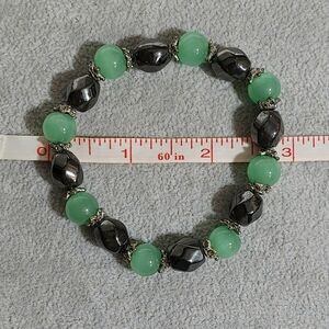 Elegant Green and Black Beaded Bracelet